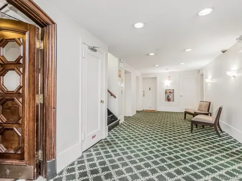 5 Franklin Avenue White Plains NY 10601