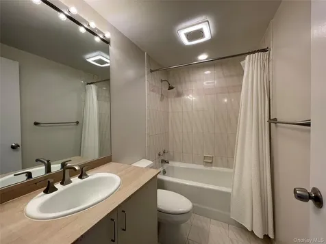 50 E Hartsdale Avenue Hartsdale NY 10530
