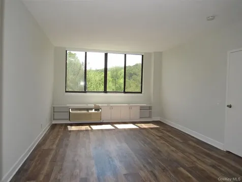50 E Hartsdale Avenue Hartsdale NY 10530