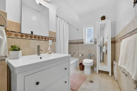 20 Raynor Avenue Mount Vernon NY 10552