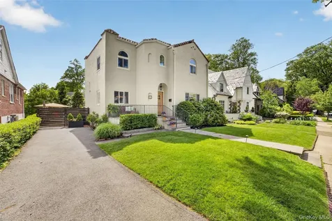 20 Raynor Avenue Mount Vernon NY 10552