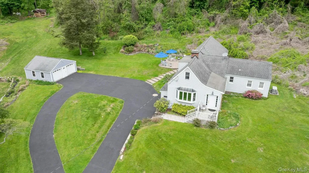 31 Spring Street S South Salem NY 10590
