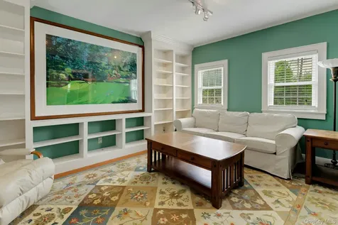 31 Spring Street S South Salem NY 10590