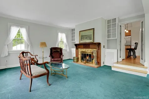 31 Spring Street S South Salem NY 10590