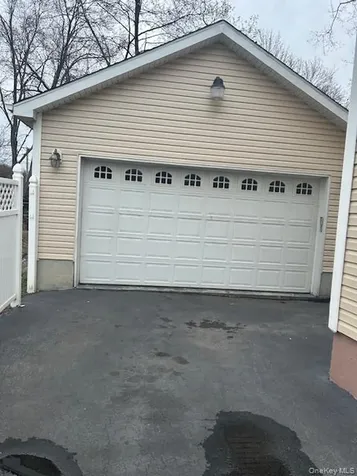 9 Lawrence Road Poughkeepsie NY 12601