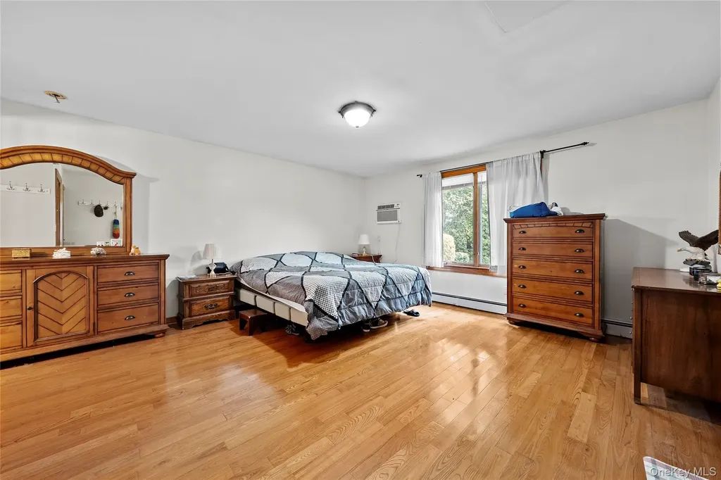 1850 Lenox Avenue East Meadow NY 11554