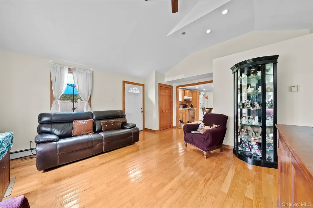 1850 Lenox Avenue East Meadow NY 11554