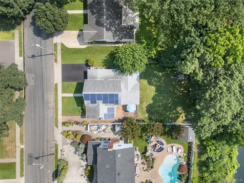 1850 Lenox Avenue East Meadow NY 11554