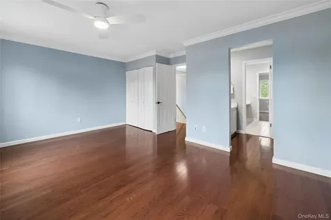 23 The Hamlet Pelham NY 10803