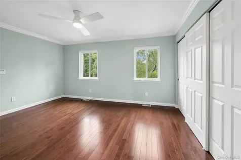 23 The Hamlet Pelham NY 10803