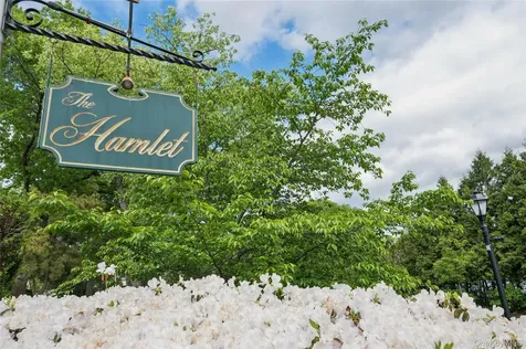 23 The Hamlet Pelham NY 10803