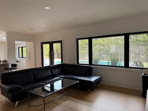 43 Marian Lane Jericho NY 11753