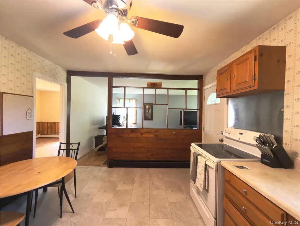 52 Holt Road Hyde Park NY 12538