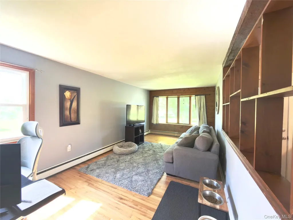 52 Holt Road Hyde Park NY 12538