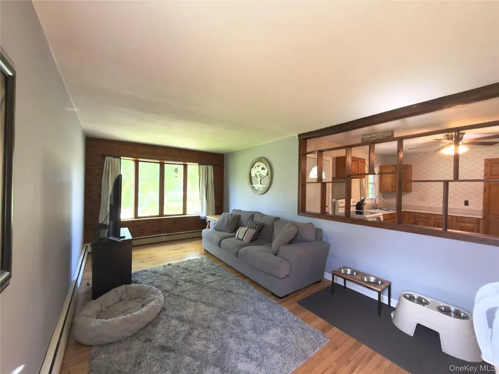 52 Holt Road Hyde Park NY 12538