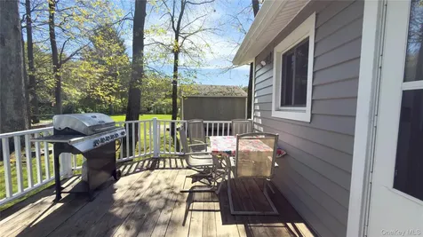 52 Holt Road Hyde Park NY 12538