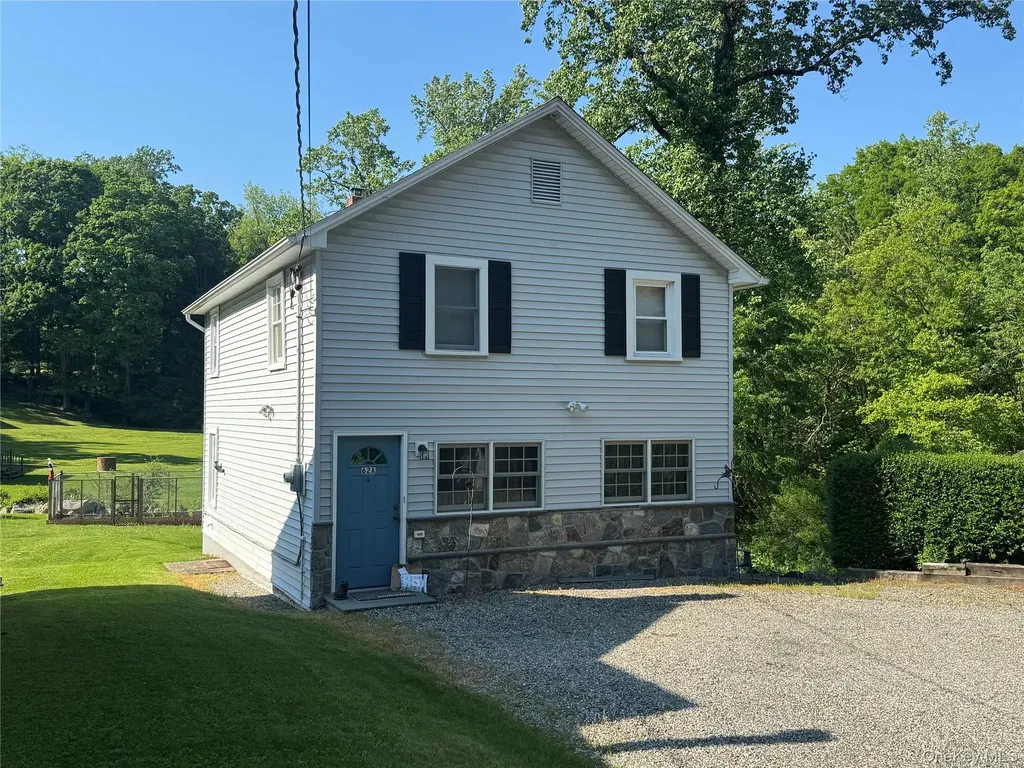 62 Whippoorwill Road E Armonk NY 10504