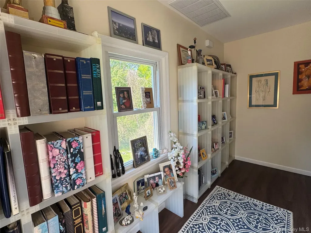 62 Whippoorwill Road E Armonk NY 10504