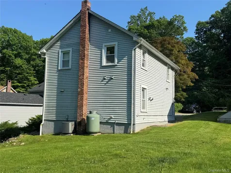 62 Whippoorwill Road E Armonk NY 10504