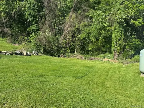 62 Whippoorwill Road E Armonk NY 10504