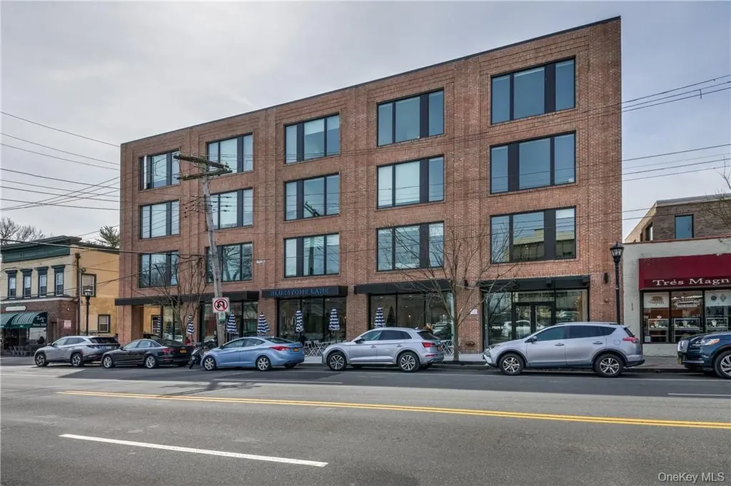 110 Chatsworth Avenue Larchmont NY 10538