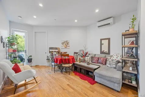 305 Sumpter Street Brooklyn NY 11233