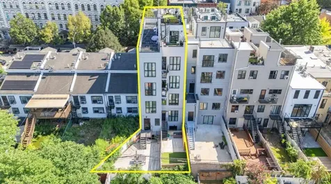 305 Sumpter Street Brooklyn NY 11233