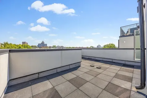 305 Sumpter Street Brooklyn NY 11233