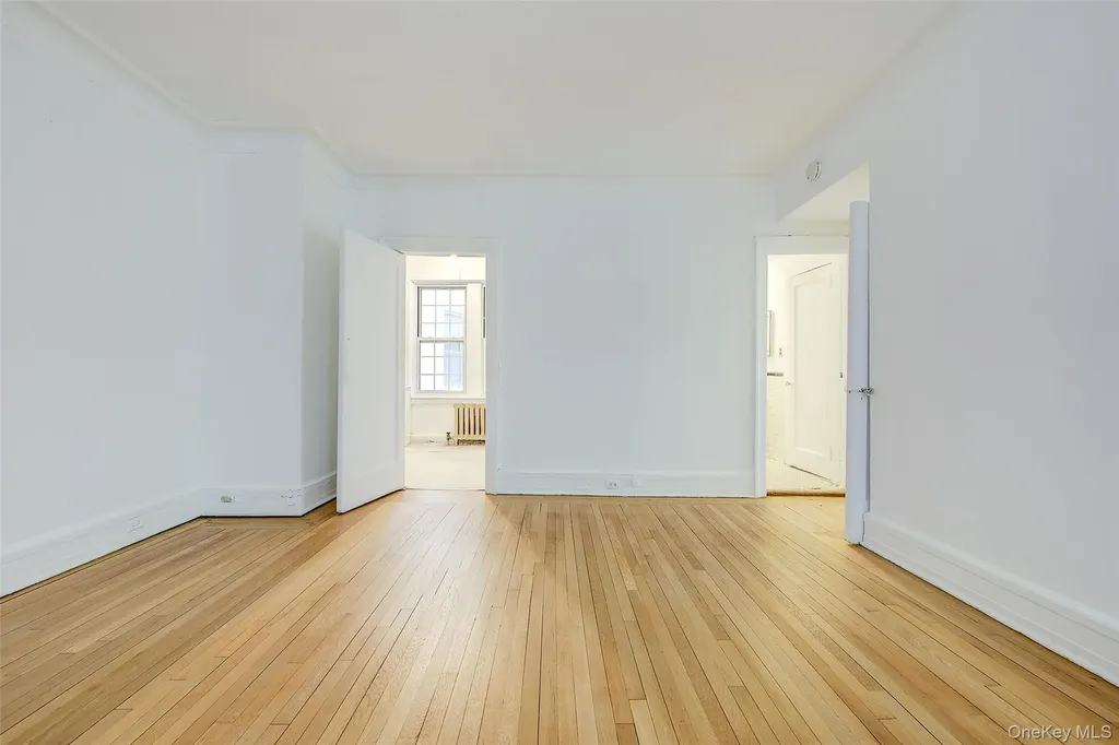 6 Burns Street Forest Hills NY 11375