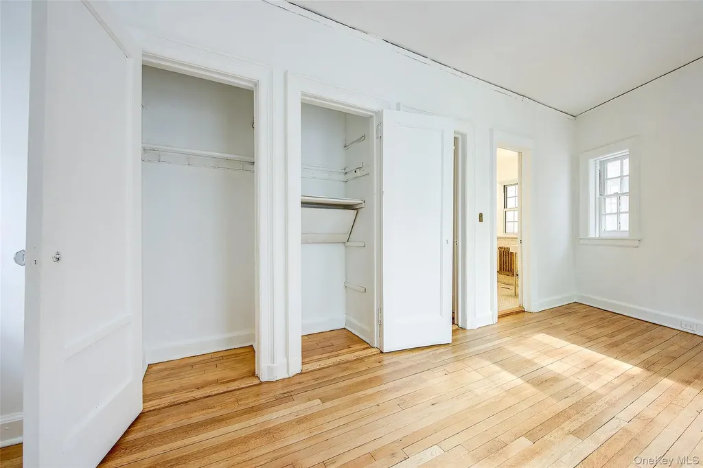 6 Burns Street Forest Hills NY 11375