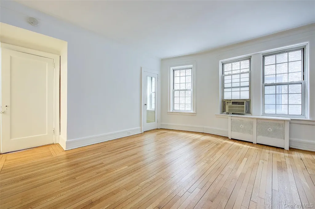 6 Burns Street Forest Hills NY 11375