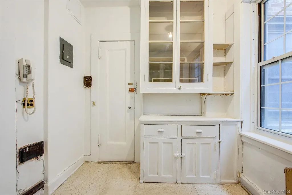 6 Burns Street Forest Hills NY 11375