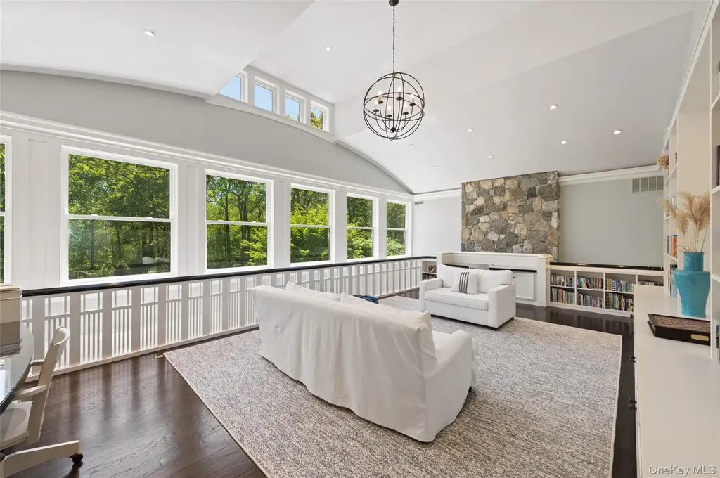 401 Pea Pond Road Katonah NY 10536