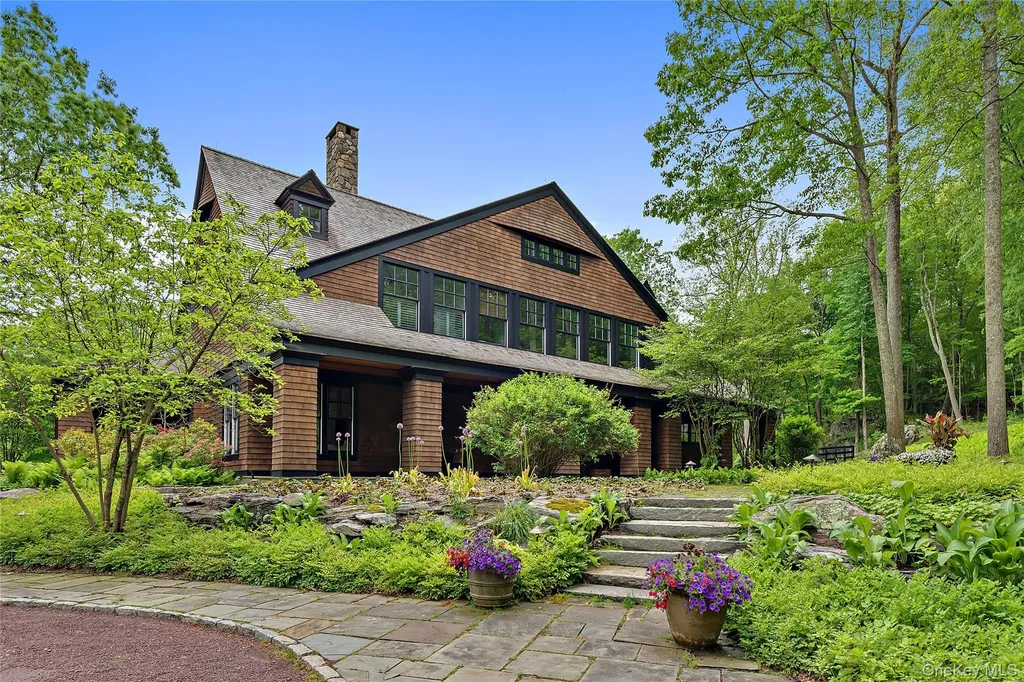 401 Pea Pond Road Katonah NY 10536