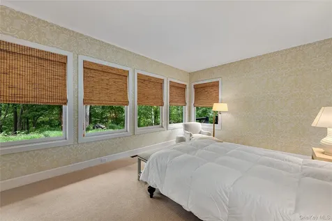 401 Pea Pond Road Katonah NY 10536