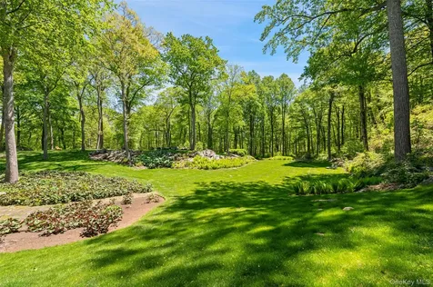 401 Pea Pond Road Katonah NY 10536