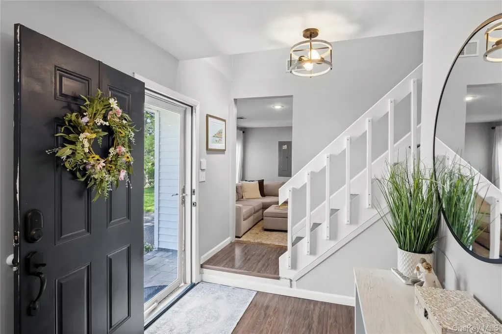 2 Blair Court Coram NY 11727