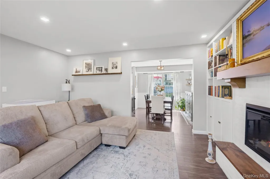 2 Blair Court Coram NY 11727