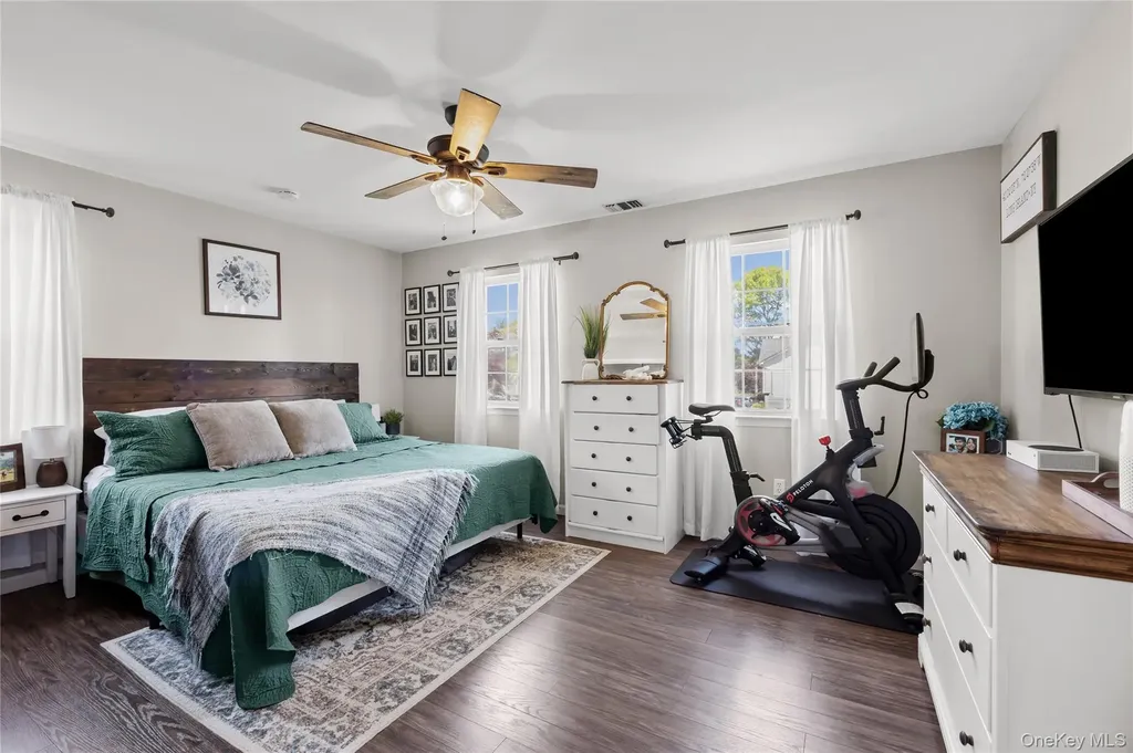 2 Blair Court Coram NY 11727