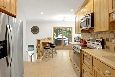 8 Woodland Road Bedford NY 10506