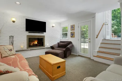 8 Woodland Road Bedford NY 10506