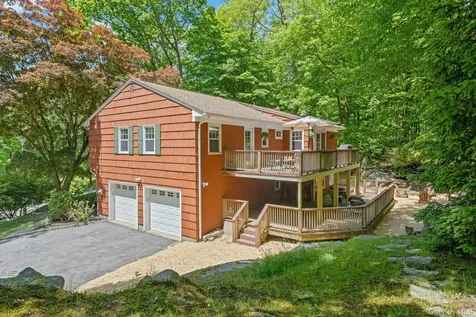 8 Woodland Road Bedford NY 10506