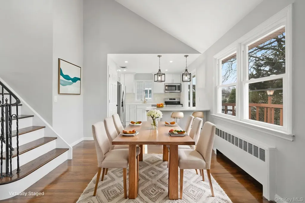 2386 Hampton Avenue Seaford NY 11783