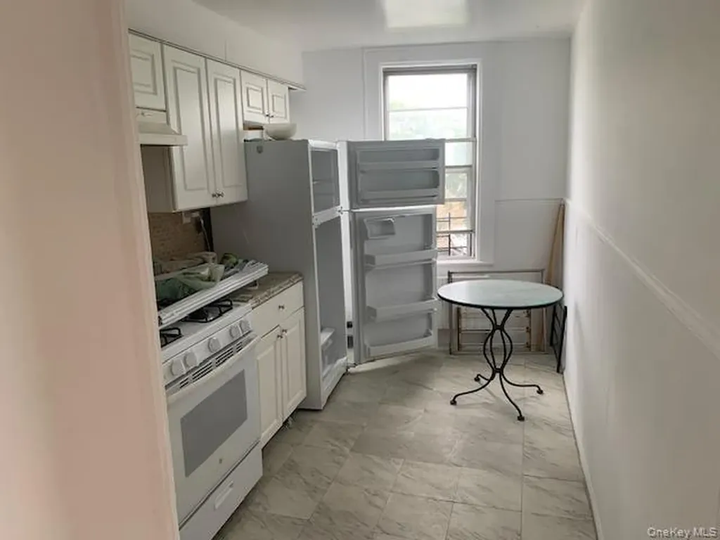 1181 Sackett Ave Avenue Bronx NY 10461