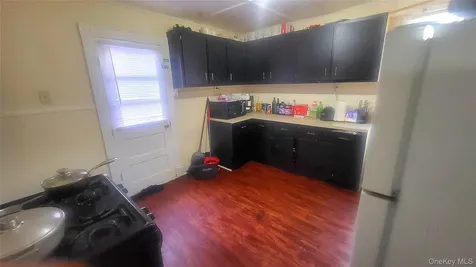 112 Smith Street Poughkeepsie NY 12601