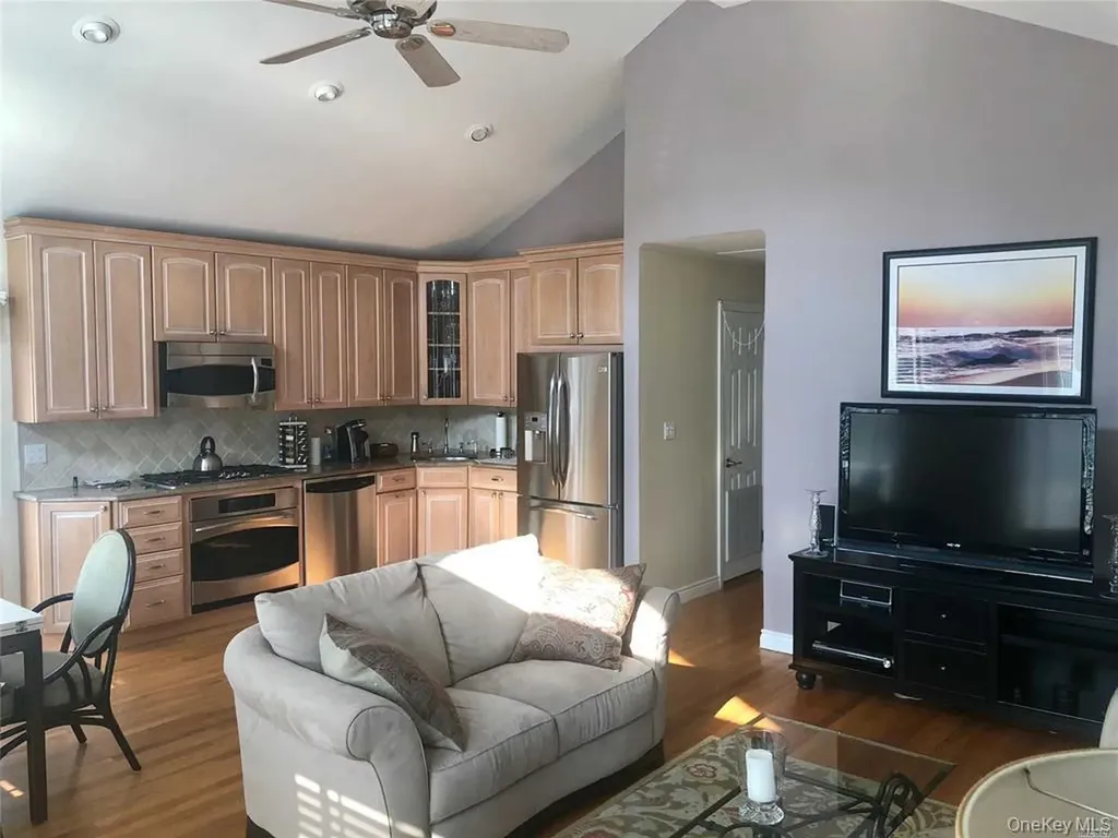 188 Daytona Street Atlantic Beach NY 11509