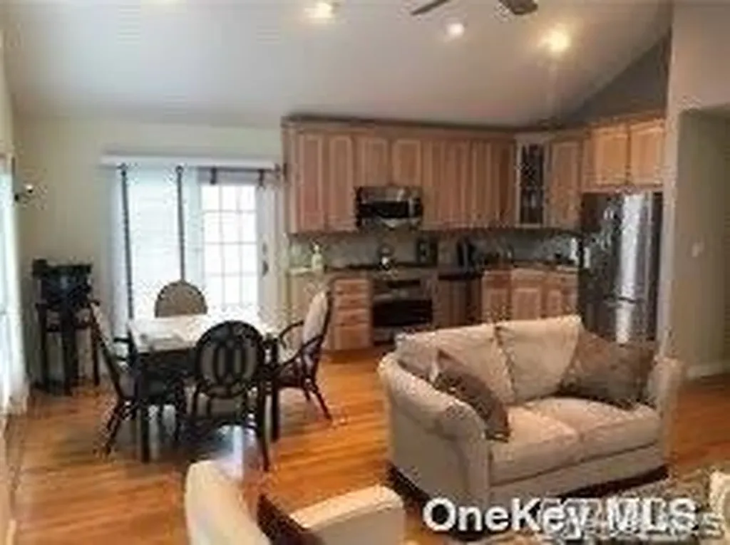 188 Daytona Street Atlantic Beach NY 11509