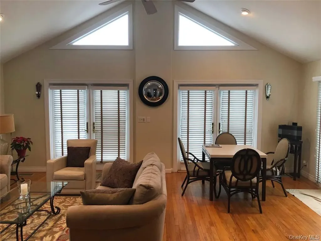 188 Daytona Street Atlantic Beach NY 11509