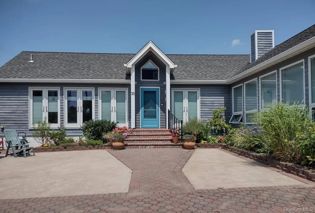 33 Bath Street Lido Beach NY 11561