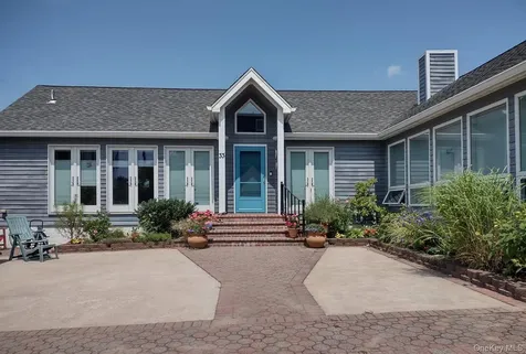 33 Bath Street Lido Beach NY 11561